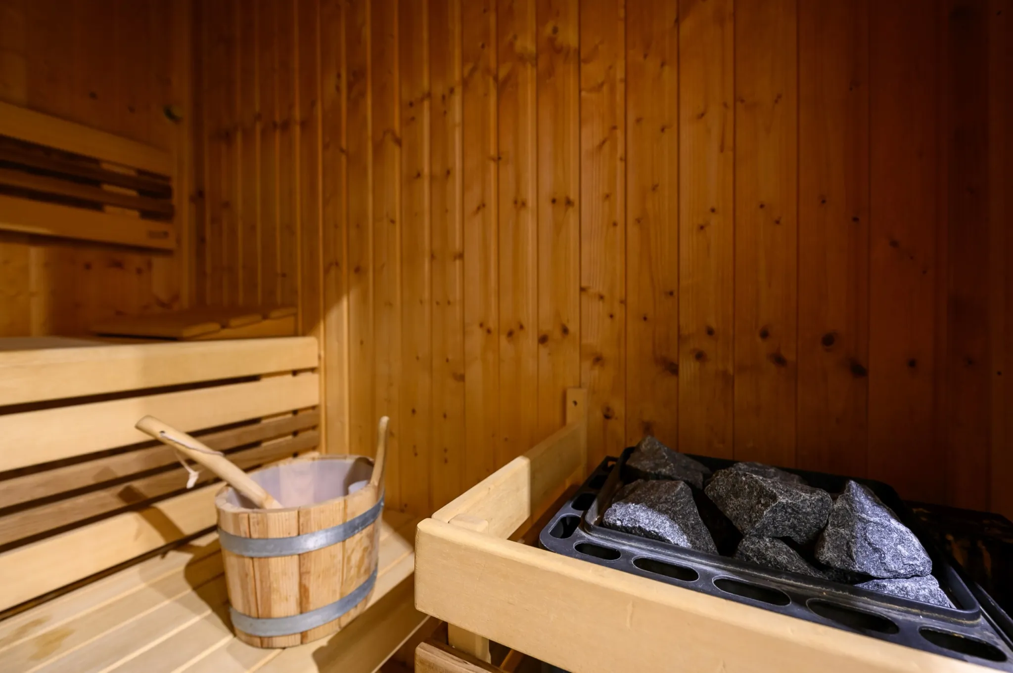 Kamna finské sauny — sauna Plzeň